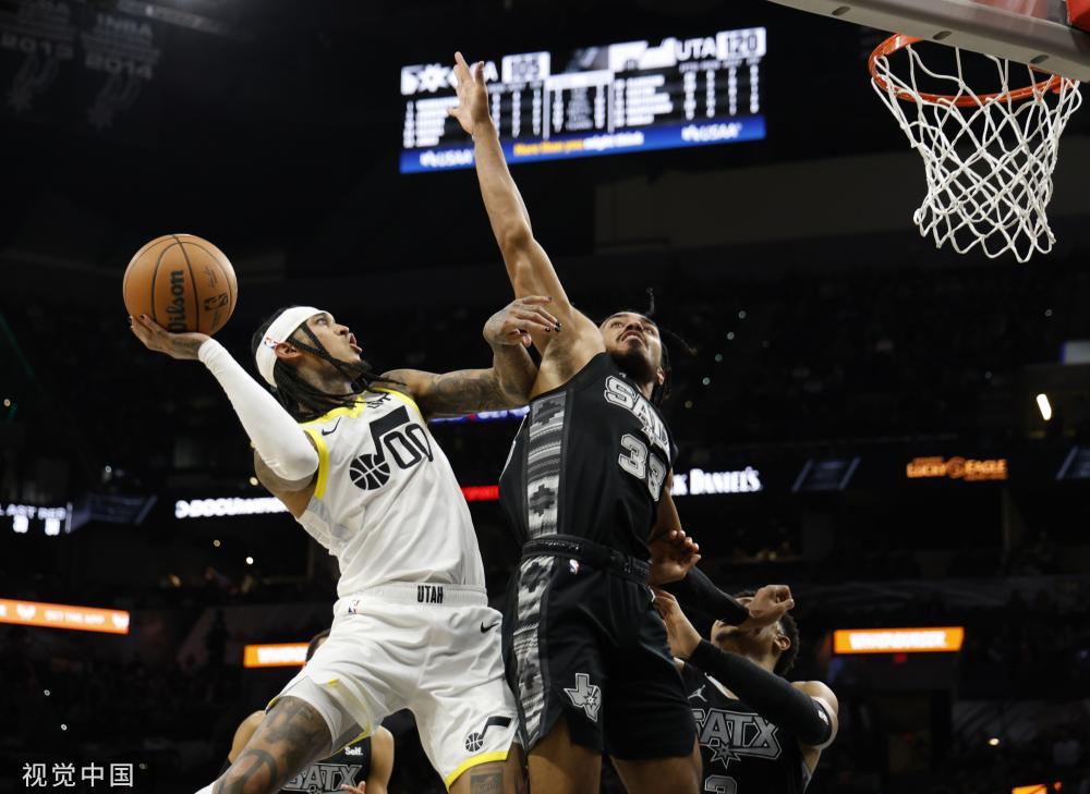 通过严密的 通过严密的