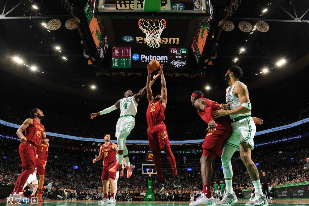 的篮板优势 的篮板优势